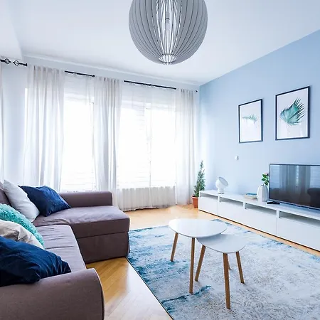 Six Seasons - Penthouse Apartment Budapest